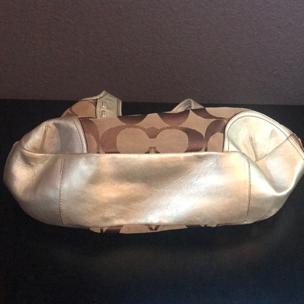 Coach tan/brown signature bag - Picture 5 of 5